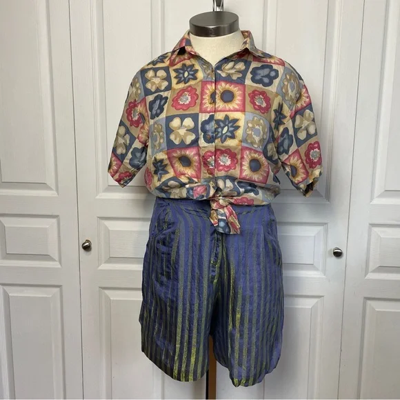 90s Metallic Striped Shorts - Picture 3 of 9